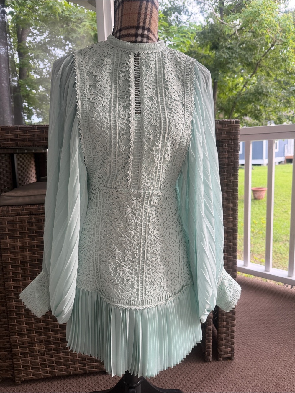 FATE NWT Mint Lace & Pleated Long-Sleeve Mini Dress